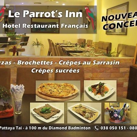 Le Parrots-Inn Praia de Jomtien Exterior foto
